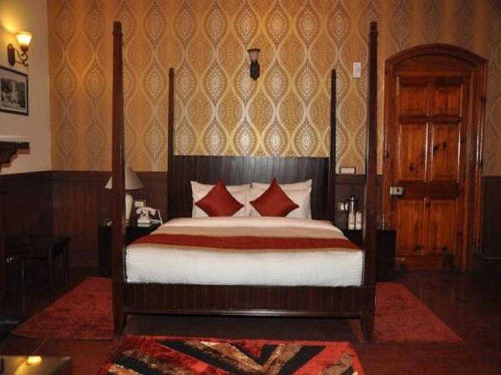 Hotel Southgate Shimla Exterior photo