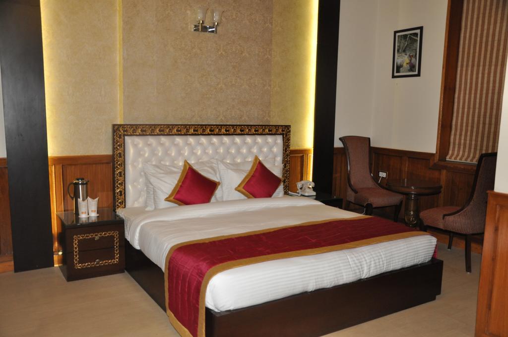 Hotel Southgate Shimla Exterior photo