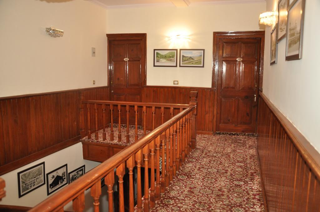 Hotel Southgate Shimla Exterior photo