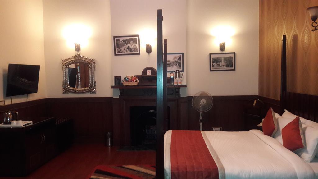 Hotel Southgate Shimla Exterior photo